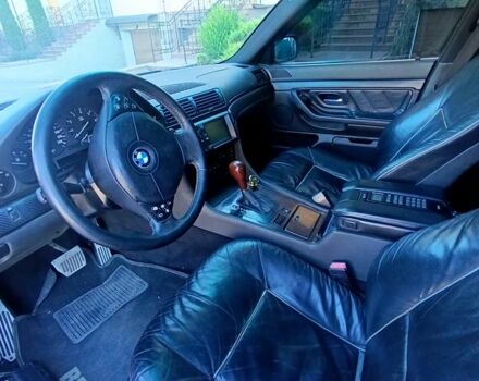 Синий БМВ 7 Серия, объемом двигателя 3.5 л и пробегом 293 тыс. км за 4300 $, фото 6 на Automoto.ua