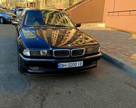 Синий БМВ 7 Серия, объемом двигателя 2.5 л и пробегом 480 тыс. км за 3500 $, фото 1 на Automoto.ua