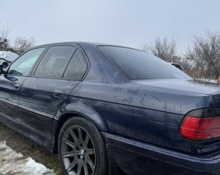 Синій БМВ 7 Серія, об'ємом двигуна 2.8 л та пробігом 222 тис. км за 2300 $, фото 1 на Automoto.ua