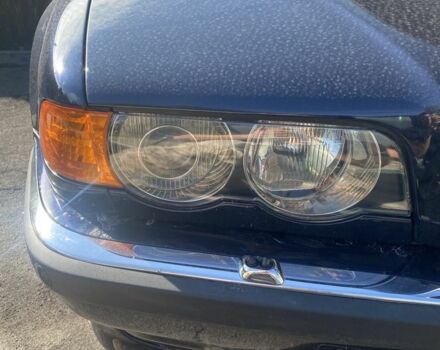 Синий БМВ 7 Серия, объемом двигателя 3.5 л и пробегом 230 тыс. км за 9000 $, фото 12 на Automoto.ua