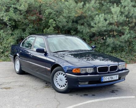 Синий БМВ 7 Серия, объемом двигателя 3.5 л и пробегом 230 тыс. км за 9000 $, фото 1 на Automoto.ua