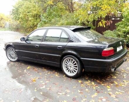 Синий БМВ 7 Серия, объемом двигателя 4 л и пробегом 287 тыс. км за 4100 $, фото 6 на Automoto.ua