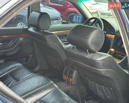 Синій БМВ 7 Серія, об'ємом двигуна 4.4 л та пробігом 400 тис. км за 3999 $, фото 5 на Automoto.ua