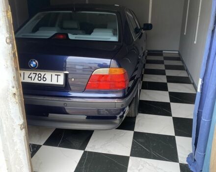 Синий БМВ 7 Серия, объемом двигателя 3.5 л и пробегом 230 тыс. км за 9000 $, фото 11 на Automoto.ua