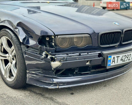 Синий БМВ 7 Серия, объемом двигателя 3 л и пробегом 353 тыс. км за 4350 $, фото 19 на Automoto.ua