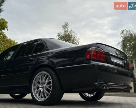 Синій БМВ 7 Серія, об'ємом двигуна 3.5 л та пробігом 340 тис. км за 5700 $, фото 11 на Automoto.ua