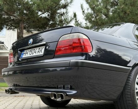 Синий БМВ 7 Серия, объемом двигателя 3.5 л и пробегом 340 тыс. км за 5700 $, фото 9 на Automoto.ua