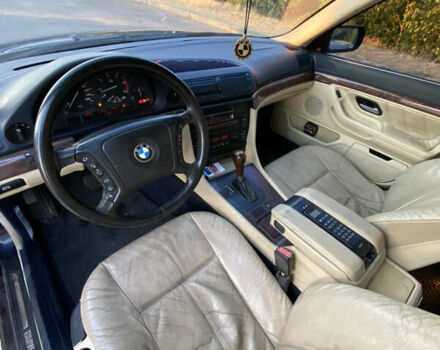 Синий БМВ 7 Серия, объемом двигателя 3 л и пробегом 346 тыс. км за 4800 $, фото 8 на Automoto.ua