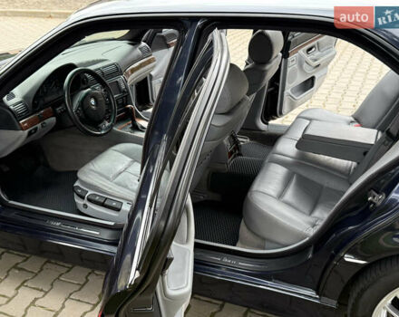 Синій БМВ 7 Серія, об'ємом двигуна 3.5 л та пробігом 340 тис. км за 5700 $, фото 63 на Automoto.ua