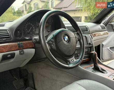 Синій БМВ 7 Серія, об'ємом двигуна 3.5 л та пробігом 340 тис. км за 5700 $, фото 66 на Automoto.ua