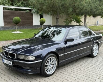 Синий БМВ 7 Серия, объемом двигателя 3.5 л и пробегом 340 тыс. км за 5700 $, фото 11 на Automoto.ua