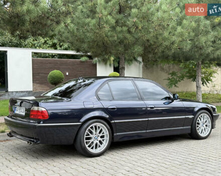 Синій БМВ 7 Серія, об'ємом двигуна 3.5 л та пробігом 340 тис. км за 5700 $, фото 49 на Automoto.ua