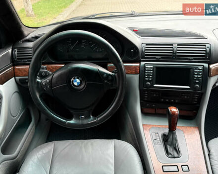 Синій БМВ 7 Серія, об'ємом двигуна 3.5 л та пробігом 340 тис. км за 5700 $, фото 88 на Automoto.ua