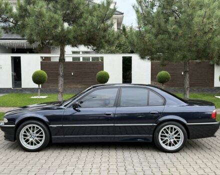 Синий БМВ 7 Серия, объемом двигателя 3.5 л и пробегом 340 тыс. км за 5700 $, фото 12 на Automoto.ua