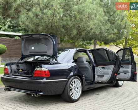 Синій БМВ 7 Серія, об'ємом двигуна 3.5 л та пробігом 340 тис. км за 5700 $, фото 59 на Automoto.ua