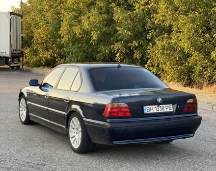 Синий БМВ 7 Серия, объемом двигателя 3 л и пробегом 346 тыс. км за 4800 $, фото 4 на Automoto.ua