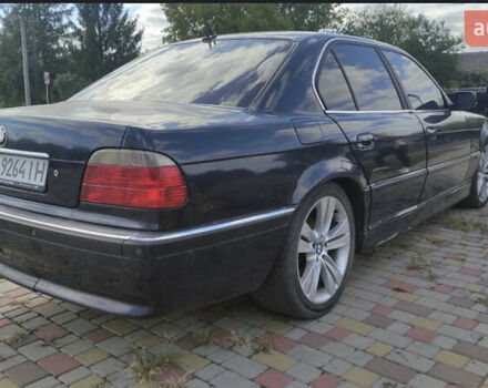 Синий БМВ 7 Серия, объемом двигателя 2.5 л и пробегом 300 тыс. км за 2500 $, фото 2 на Automoto.ua