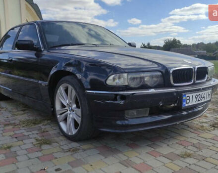 Синий БМВ 7 Серия, объемом двигателя 2.5 л и пробегом 300 тыс. км за 2500 $, фото 1 на Automoto.ua