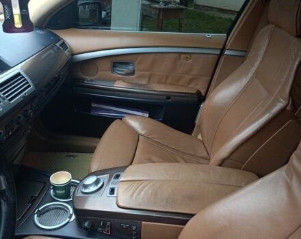 Синий БМВ 7 Серия, объемом двигателя 4.4 л и пробегом 467 тыс. км за 8000 $, фото 3 на Automoto.ua