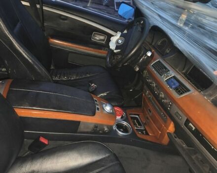 Синій БМВ 7 Серія, об'ємом двигуна 3.6 л та пробігом 300 тис. км за 1550 $, фото 8 на Automoto.ua