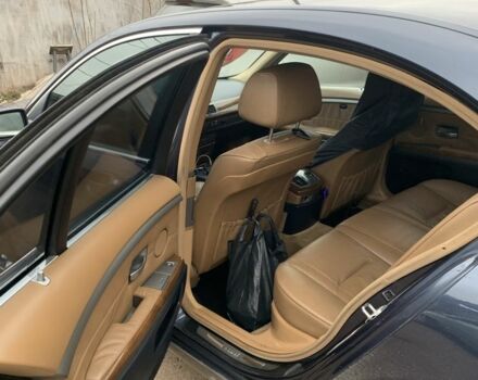 Синій БМВ 7 Серія, об'ємом двигуна 3.6 л та пробігом 400 тис. км за 5500 $, фото 8 на Automoto.ua