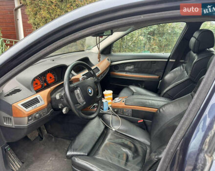 Синий БМВ 7 Серия, объемом двигателя 4.4 л и пробегом 259 тыс. км за 5400 $, фото 6 на Automoto.ua