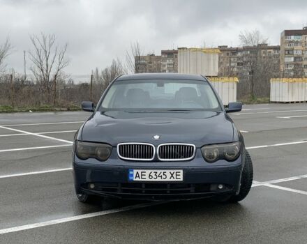 Синій БМВ 7 Серія, об'ємом двигуна 3.6 л та пробігом 400 тис. км за 5500 $, фото 1 на Automoto.ua