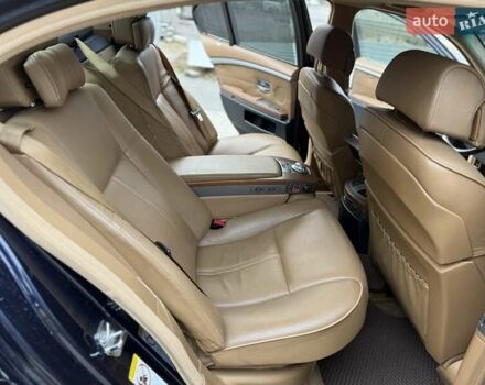 Синий БМВ 7 Серия, объемом двигателя 4.4 л и пробегом 441 тыс. км за 3999 $, фото 31 на Automoto.ua