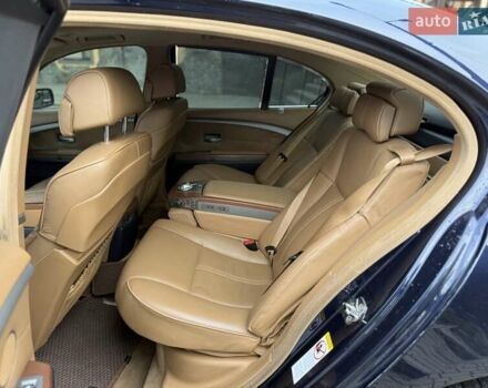 Синий БМВ 7 Серия, объемом двигателя 4.4 л и пробегом 441 тыс. км за 3999 $, фото 22 на Automoto.ua