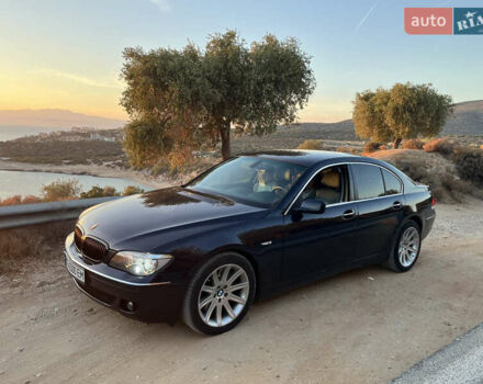 Синий БМВ 7 Серия, объемом двигателя 4.4 л и пробегом 260 тыс. км за 10500 $, фото 5 на Automoto.ua
