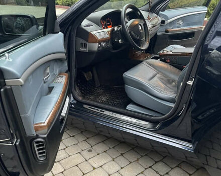 Синий БМВ 7 Серия, объемом двигателя 4.4 л и пробегом 260 тыс. км за 10500 $, фото 11 на Automoto.ua