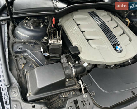 Синий БМВ 7 Серия, объемом двигателя 4.4 л и пробегом 260 тыс. км за 10500 $, фото 16 на Automoto.ua