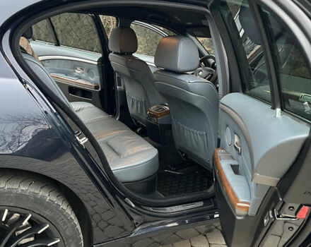 Синий БМВ 7 Серия, объемом двигателя 4.4 л и пробегом 260 тыс. км за 10500 $, фото 12 на Automoto.ua