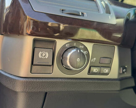 Синий БМВ 7 Серия, объемом двигателя 3.98 л и пробегом 270 тыс. км за 7500 $, фото 14 на Automoto.ua