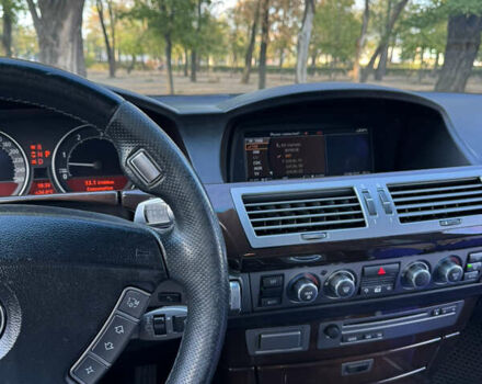 Синий БМВ 7 Серия, объемом двигателя 4.4 л и пробегом 280 тыс. км за 11111 $, фото 10 на Automoto.ua