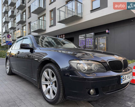 Синий БМВ 7 Серия, объемом двигателя 4.8 л и пробегом 258 тыс. км за 8900 $, фото 9 на Automoto.ua