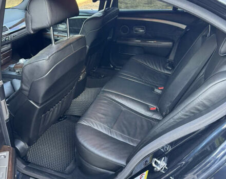 Синий БМВ 7 Серия, объемом двигателя 4.4 л и пробегом 280 тыс. км за 11111 $, фото 12 на Automoto.ua