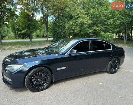 Синий БМВ 7 Серия, объемом двигателя 3 л и пробегом 197 тыс. км за 12500 $, фото 2 на Automoto.ua