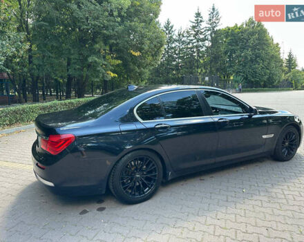 Синий БМВ 7 Серия, объемом двигателя 3 л и пробегом 197 тыс. км за 12500 $, фото 3 на Automoto.ua