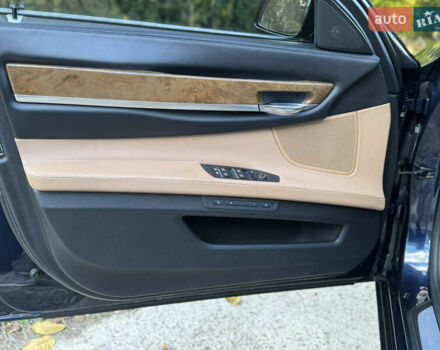 Синий БМВ 7 Серия, объемом двигателя 4.39 л и пробегом 266 тыс. км за 17700 $, фото 20 на Automoto.ua