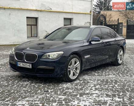 Синій БМВ 7 Серія, об'ємом двигуна 3 л та пробігом 250 тис. км за 13500 $, фото 2 на Automoto.ua