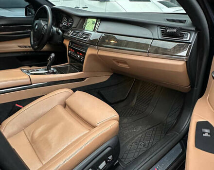 Синий БМВ 7 Серия, объемом двигателя 4.39 л и пробегом 153 тыс. км за 16800 $, фото 19 на Automoto.ua