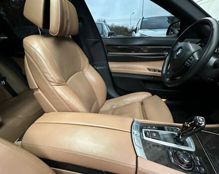 Синий БМВ 7 Серия, объемом двигателя 4.39 л и пробегом 153 тыс. км за 16800 $, фото 25 на Automoto.ua