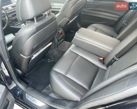 Синий БМВ 7 Серия, объемом двигателя 2.98 л и пробегом 190 тыс. км за 17800 $, фото 16 на Automoto.ua