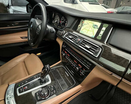 Синий БМВ 7 Серия, объемом двигателя 4.39 л и пробегом 153 тыс. км за 17900 $, фото 74 на Automoto.ua