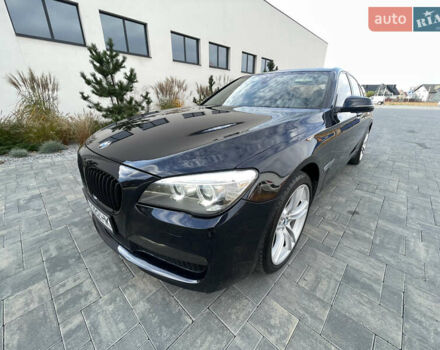 Синий БМВ 7 Серия, объемом двигателя 2.98 л и пробегом 190 тыс. км за 17800 $, фото 10 на Automoto.ua
