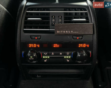 Синий БМВ 7 Серия, объемом двигателя 2.98 л и пробегом 190 тыс. км за 17800 $, фото 23 на Automoto.ua