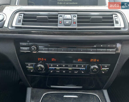 Синий БМВ 7 Серия, объемом двигателя 2.98 л и пробегом 190 тыс. км за 17800 $, фото 22 на Automoto.ua