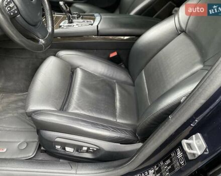 Синий БМВ 7 Серия, объемом двигателя 3 л и пробегом 227 тыс. км за 25555 $, фото 33 на Automoto.ua