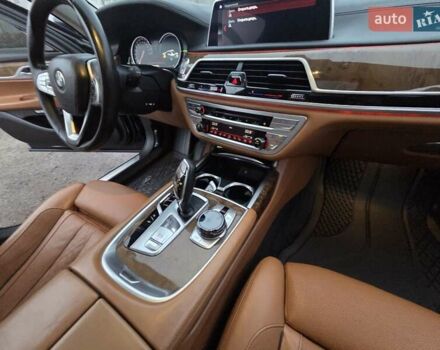 Синий БМВ 7 Серия, объемом двигателя 4.39 л и пробегом 140 тыс. км за 35000 $, фото 20 на Automoto.ua